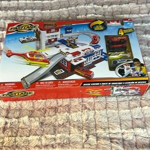 Fastlane Rescue Station